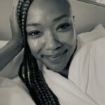 Sonequa Martin-Green Instagram – 🖤🙏🏽🖤