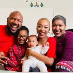 Sonequa Martin-Green Instagram - Merry Christmas y’all. Love love. ♥️🎄