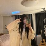 Song Ha-young Instagram - 내 방🌙