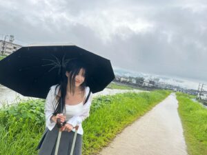 Song Ha-young Instagram - ☂️