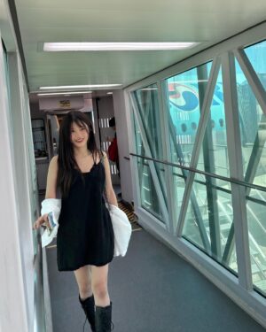 Song Ha-young Instagram - See you again✈️