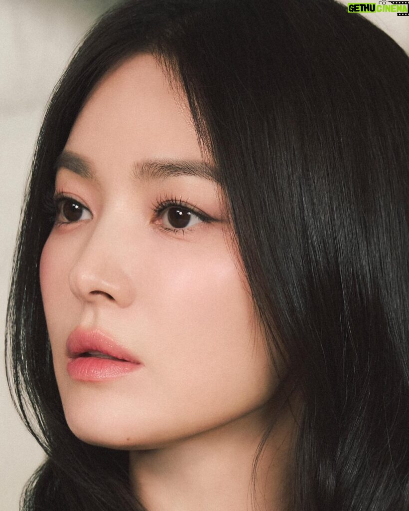 Song Hye-kyo Instagram - @michaachannel 🖤 📷 @zyobb