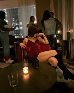 Soni Bringas Instagram - late nights in ny 🥀🌃