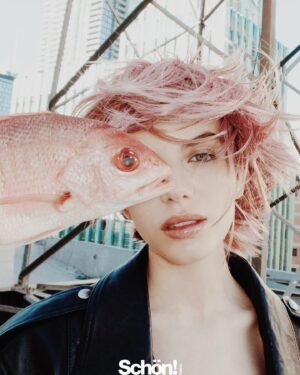 Sonia Ammar Instagram - schön 🧚🏻‍♀️

photography & creative direction: @samspencework
fashion: @orettac
hair: @_andrewcchen_ 
makeup: @elaynabachman 
production: @yu.mubai @pengjhao
executive producer. Wu Lei