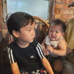Sonia Sui Instagram - 昨天趁休假，帶著奧里寶包當天來回高雄了一趟， 見了想念的好友和她美好的三寶。 只是閒話家常幾句，胸前那顆每天為生活和家庭發電發到雖不致於疲弱不振但總覺得電路不穩的小心臟，又感到再次正常運作了。 回家路上一直感受著自己的幸運， 覺得，擁有一個充滿智慧卻從不恣意評斷， 願意接受我的好與不好，又總是禍福與共， 還可以一起瘋再一起感性，一起廢話連篇又一起幹正事的好友，真棒🤍 #遠距友情 #當兩人都是三寶媽 #要見面那真是個難上加難 #靠天天看彼此ig限動順便聊個兩句維繫友誼濃度 #ootd #連身body穿搭 #瑪麗蓮塑身衣