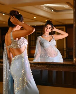 Soniya Bansal Instagram - Be who you are and say what you feel, because those who mind don't matter, and those who matter don't mind.  Credits for saree

Outfit @kaaishabyshalini
Hand accessories @aquamarine_jewellery
Neckpiece @rubans.in @oakpinionpr
Styled by @shru_birla