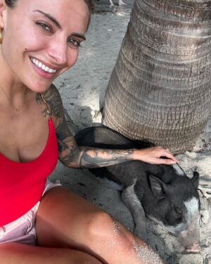 Sophia Thomalla Instagram - Making new friends 🥰🐶🐷🐔