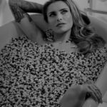 Sophia Thomalla Instagram - Was hier unfassbar albern wirkt, sind tatsächlich nur die Opiate. Fakt: Ich kann mich nicht an eine dieser Szenen wirklich erinnern 🫣 Nur schemenhaft. Ich glaube die Schmerzpatienten vor Ort empfanden mich als mal so gar nicht lustig. Ich hatte ein deutlich anderes Empfinden, wie man unschwer erkennen kann 😂🫣 #schmerzlassnach @rtlplus