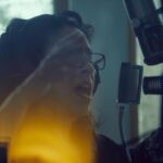 Sophie Charlotte Instagram - GAL Maria da Graça . Gracinha . Gaúcha . Gal ! Gal Costa !!!!!!! Você é a estrela maior , primeira , minha sorte , barato total … DIVINA MARAVILHOSA! Generosa , carinhosa, sedutora! Olhos de mistério absoluto( castanhos com rasgos azuis … vai entender !) Agradeço . TUDO! Você permitiu , me deu a honra maior como artista. Aprender contigo ,e como você, a VIVER , a cantar , a ser mais ! Mais mulher , mais legal, mais mistério, mais astral, mais liberdade ! E me trouxe novos amigos, carnaval , uma outra juventude, praias ….. e a Bahia !!!! Baby!!!! Já estou com saudade! Queria te falar tanto …. Que te amo. Te falei né ?!?? Falei, ainda bem ! Fa-tal! E que a gente toda que fez seu filme, fez pra você ! Por você ! Com todo amor ! Te reverencio em absoluto !!!! Sua arte , sua revolução , sua brasilidade , sua voz infinita! Que ecoará eternamente ! Baiana! Um abraço forte para todos os fãs devotos, todos os amigos, sua família , e em especial seu Gabriel ! Força pra gente que segue aqui contigo no coração ! LUZ! BRILHANTE! CRISTAL! G A L C O S T A. 💛☀️🌻