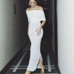 Sophie Charlotte Instagram - Cinema 🎥 Pré estreia @oriododesejo Foto @andrenicolau Brincos @struktura_ Style @patriciazuffa Vestido @frank_sustainable Beleza @herodrigues