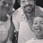 Sophie Charlotte Instagram - Hoje você completa 30 anos ! Eu só agradeço ter a sorte de te chamar de irmão! Eu te amo tanto tanto tanto ! Eu só quero te ver feliz e realizado meu irmão ! Com você todos os momentos se tornam momentos melhores . Você conseguiu, além de ser o melhor irmão do mundo, ser o melhor padrinho do universo! Obrigada por ser tão presente na minha vida ! Na vida do Otto ! Te amo ! @wolfangelo Viva você ! Saúde e desejos realizados!