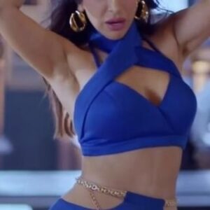Sophie Choudry Instagram - Thank you @realbollywoodhungama for honouring me with “Most Stylish Pop Queen of the Year” at #bhstyleicons2024 🩷🙏🏼
I’m insanely passionate about my music videos and stage style and it means a lot to be recognised for it! Tku to my amazing HMU teams, the designers and stylists I work with & above all my Momager. You are my style queen Ma🩷😘

Big love @divyachablani15 @harryrajput64 @ambereenyusuf @jerrydsouzaofficial @tanimakhosla 
📸 @dinesh_ahuja 
HMU @harryrajput64 
Outfit @rebeccavallance 
Jewels @farahkhanworld 
Co-styled by @tanimakhosla 
PR @butterflycomm.in @ritudevnani 

#styleawards #popdiva #moststylish #OGdiva #sophiechoudry #trending #trendingsongs #bollywoodhungama