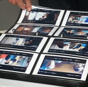 Sophie Marceau Instagram - Désolée d'être absente sur les réseaux sociaux, mais c'est parce que je vous prépare une belle surprise. Love 😉 🎥 #mrsmills