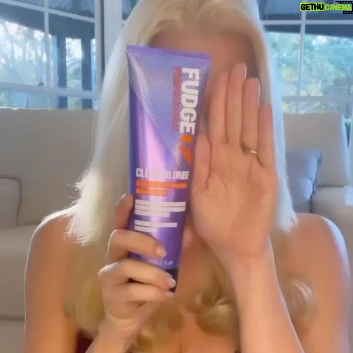 Sophie Monk Instagram - Messy bun tutorial 🤪@fudgeprofessional.aus is now available in coles and Woolworths. Bloody convenient 🙌 🎥: @meetgrouch INSTANTLY REMOVES YELLOW TONES FROM BLONDE HAIR award-winning FUDGE Clean Blonde Shampoo and Conditioner provide a low maintenance brightening to natural or lightened blondes for a cleaner look. 💆‍♀️