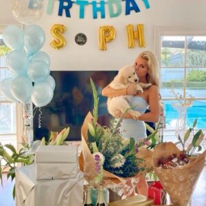 Sophie Monk Thumbnail - 26.8K Likes - Most Liked Instagram Photos