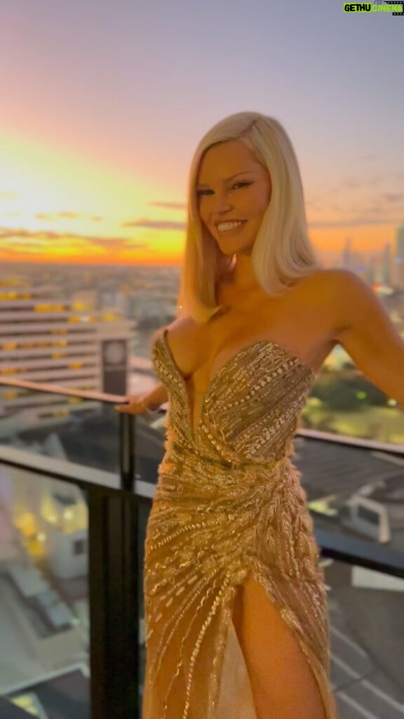 Sophie Monk Instagram - Posing like a mofo for the Logies 🤪 Who do you think will win the gold? So proud to be Logies ambassador 🤭 Check it out tonight @channel9 @tvweekmag @thestargoldcoast 🎥 @oscargordon Styled: @natalia.de.martin HMU: @bynormie Dress: @steven_khalil Jewellery: @cerronejewellers Shoes: @casadeiofficial Belt: @newbottega #TVweeklogies