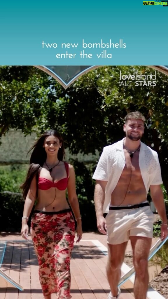 Sophie Piper Instagram - Tom and Sophie are ready to spice things up in the Villa 🌶️ #LoveIsland #AllStars