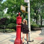 Sophie Skelton Instagram – English’n in New York 🗽 
@outlander_starz