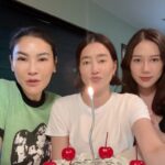 Sopitnapa Chumpanee Instagram - Filled with love ♥️ #mybirthday thank you everyone for your love and well wishes 💋 Love you all ♥️ 30 เมษายน 2567 ขอบคุณทุกคนสำหรับมิตรภาพ ความรัก คำอวยพรในทุกช่องทาง ขอให้ทุกคนมีความสุข มีพลังงานดีๆอยู่รอบตัว สุขภาพแข็งแรงแรงเช่นกัน ค่ะ ♥️😊👩🏻 อายุเท่าไหร่ลองคูณดูสิ #ความสุข