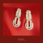 Sopitnapa Chumpanee Instagram - MY LUCKY HORSESHOES COLLECTION BY PIARA JEWELRY 🧲 x CELI JEWELRY @piara.jewelry x @celi.jewelry Horseshoes represent strength and solidity. The horseshoes is universally known as a SYMBOL OF PROTECTION AND GOODLUCK 🧲❤️ เครื่องประดับเพชรแท้ ใน Collection My Lucky horseshoes เป็น design ของ Piara จาก designer ของร้านเพชร CELI / ที่ได้รับแรงบันดาลใจมาจากเกือกม้า 🧲 เกือกม้า เป็นที่ยอมรับในสากล ว่า เป็นสัญลักษณ์แห่งความโชคดี การปกป้อง ความแข็งแกร่ง และ เชื่อว่าจะนำความโชคร้ายออกไป 🧲❤️ เครื่องประดับเพชรแท้ของเรา เป็นเพชรจากร้าน @celi.jewelry ที่ได้รับการยอมรับจากวงการอัญมณีมามากกว่า 50 ปี 💎💎 สอบถามข้อมูลเพิ่มเติม เพื่อชม เครื่องประดับเพชรแท้ของเราได้ที่ line @ @ Piara หรือโทร 0832463245 เพื่อนัด Private Preview ได้เลยนะคะ สามารถเข้าชม Collection ได้ที่หน้าร้าน CELI JEWELRY Floor 1 ห้างสรรพสินค้า Central World ค่ะ Price 4x,xxx to 15x,xxx 🧲💎