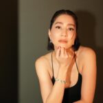Sopitnapa Chumpanee Instagram - PIARA JEWELRY BY SOPIDNAPA @piara.jewelry We believe that every women deserves to feel effortlessly elegant, whether she is conquering the boardroom or lighting up the night at a glamorous Soirée 💎 เราเชื่อมาตลอดว่า ผู้หญิงทุกคนคู่ควรกับความหรูหราที่ไม่ต้องพยายาม ไม่ว่าจะอยู่ในห้องประชุม หรืองานเลี้ยงสุดหรู เราเน้นการ design ที่แตกต่าง ทันสมัย ใส่ได้ทุกวัน และ ทุกโอกาส และ เลือกสรรเพชร และ วัสดุ ที่ดีที่สุด จากผู้ผลิตอัญมณีชั้นนำของประเทศ 💎 เปิดขายหน้าร้าน ที่ CELI: Central World วันแรก 27 เมษายน นี้ หรือ สามารถ นัดเพื่อ Private Preview ได้นะคะ 💎 PIARA X CELI JEWELRY 💎 @piara.jewelry @celi.jewelry For more information: line @ @piara Call : 083-2463245 Photo by Biathai @biathai @mookmake @bene_________c @ballnehair Assistant @bene_________c