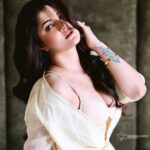 Srabanti Chatterjee Instagram - Be your own kind of beautiful 😍 @kiara_sen111 @brushofpritam @adiitiboseofficial27 @mainak1111_makeup_artist @btwits_naaz_