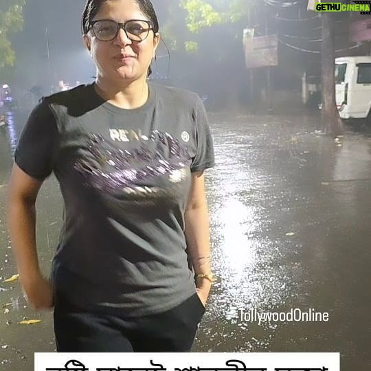Srabanti Chatterjee Instagram - কারা কারা আজ বৃষ্টিতে ভিজলে শ্রাবন্তীর মতো ??? #Srabanti #rain