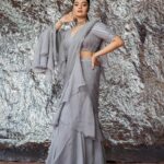 Sreemukhi Instagram - ✨✨✨ Outfit @chandamama_designerstudio Styling @greeshma_krishna.k Jewellery @yuvi_collections PC @manoj_gangula Makeup @nookesh.malla Hair @mahesh_ravulapalli #sreemukhi