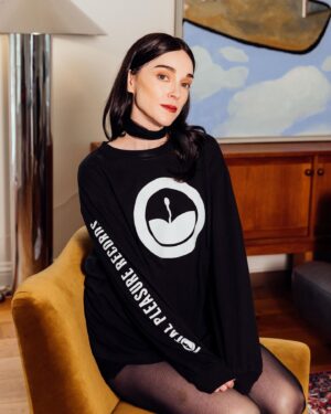 St. Vincent Instagram - My new label, TOTAL PLEASURE RECORDS. Logo designed by the one and only @alexdacorte. 📷 by @tajnihal