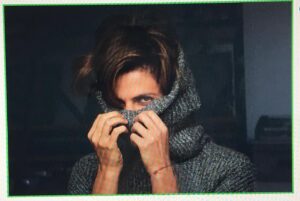 Stana Katic Instagram - And just like that Day Nine waxed & waned. How did it go for you fine folks? Talk to me 👇🏽… 

📸 by @brianbowensmith