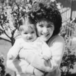 Stefania Spampinato Instagram - Buon viaggio sisterina mia… 💔 23.01.71-19.10.22