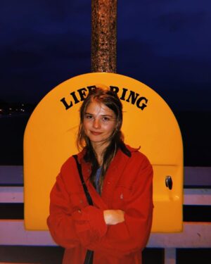 Stefanie Scott Instagram - Yo 2019 what’s up!!!!!