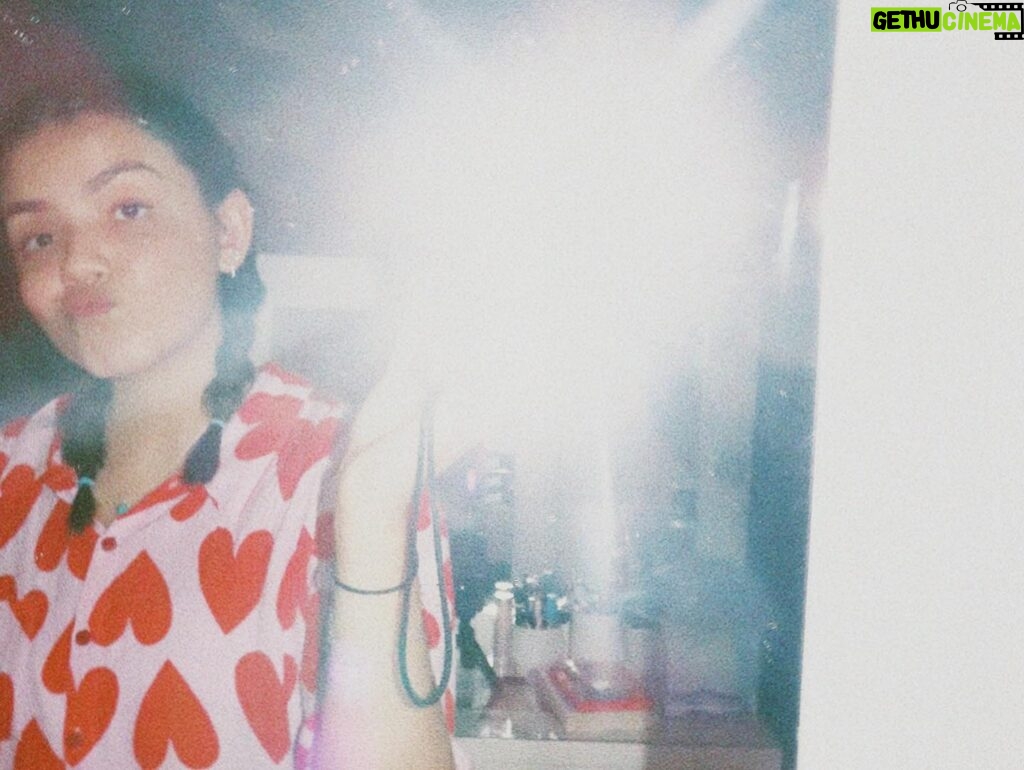 Stefany Vaz Instagram - arquivos feitos hoje pela câmera da @giugarcia