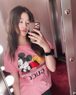 Stephanie Lee Instagram - Mickey Mickey!!!! 🐭
