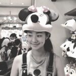 Stephanie Lee Instagram - #disneylandtokyo #minnie🎀