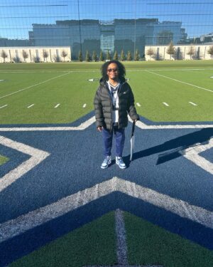 Stephanie Mills Instagram - I cannot let this week go by without acknowledging my grown man, Farad J. Mills, 23rd birthday 🎉🎂👏🏾. #faradj loves the @dallascowboys and their organization was so kind to give my son a private tour of the Dallas Cowboys 🏈 training facility. 

Also thank @omarepps, Derrick Eagleton, and Agape Way, Inc. for reaching out. Don was our tour guide and Krissy, who’s the cowboys reporter. So much wonderful history we learned and information. Thank you guys for helping us to make my son’s birthday so special he’ll never forget it. Thank you.💜💜💜💜💜💜💜💜💜💜💜💜💜💜💜💜💜💜💜💜💜 NOW, how about them Cowboys 👏🏾
