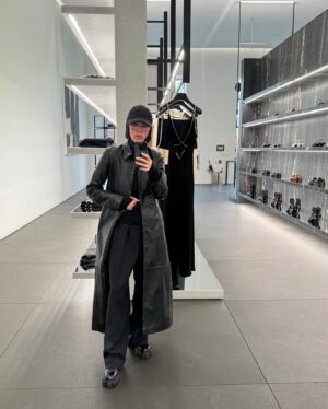 Stephanie Shepherd Instagram - proof that I have in fact left the house.