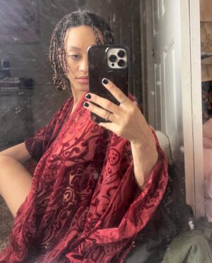 Stormi Maya Instagram - Loc journey started … did them myself because I don’t like people touching my hair .