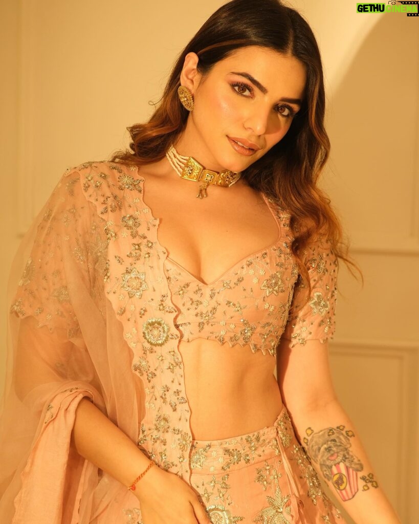 Sukriti Kakar Instagram - No shade, just shine ✨💫 Wearing @simardugal 🤍 @auorstudio Jewels @amrapalijewels 🤍 Styled by @aashnarekhi @chandnikhanna 🤍 📸 @sanjaydubeyphotography ✨