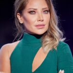 Sulafa Memar Instagram - غداً الخميس موعد عرض لقائي مع الصديقة #أمل_عرفة في برنامج #في_أمل الساعة التاسعة مساءً على شاشة #تلفزيون_لنا لمن يود المتابعة 💕 . @lanatv.2018 @timas.agency @amal_arafa @samgostanian @michelzeytoun @coletteiskandar @micheletcolette @jonymatta @antoinekarehcouture Thank u all 🙏🏻 #sulafamemar #syria #lanatv