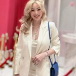 Sunshine Guimary Instagram - 01/01/2024 Happy New Year 🎊
