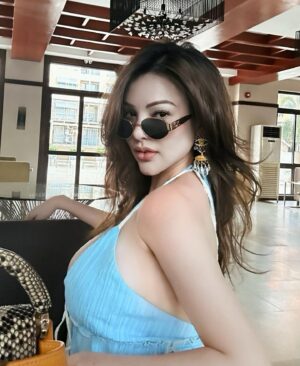 Sunshine Guimary Instagram - ...