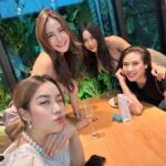 Supakson Chaimongkol Instagram - Happy belated birthday @kree_pasawee 🤎 We love you! มีความสุขทุกครั้งที่เจอ❤️ #jkkdays 🎂🍰 #iamkrataefinedining