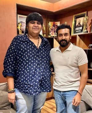 Suriya Instagram - New beginnings…
Need all your good wishes! 

#lovelaughterwar 
@ksubbaraj @2d_entertainment @rajsekarpandian  @stonebenchers  @kaarthekeyens #kartiksubbarajpadam #suriya44