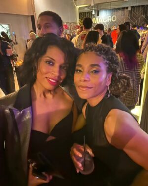Susan Kelechi Watson Instagram - It was a #macro kind of night✨️...
@staymacro #oscarweek