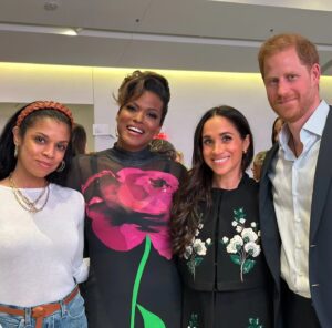 Susan Kelechi Watson Instagram - Once upon a time...
A magical night of history and culture with the Kinsey family and their one of a kind art collection. Please do yourself a favor and go get you some of this incredible history at the @sofistadium. #thekinseycollection