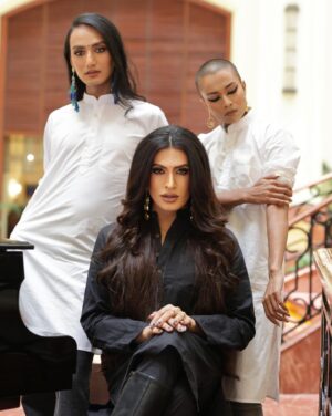 Sushant Divgikar Instagram - Presenting MOTHER @sushantdivgikr with the first KOHENURS @durgagawdestudio and @glorious_luna 

Durga , the first performing DRAG KING of India and artiste par excellence and Luna , an incomparable queen both on the stage in drag as well as on the ramp as a model are the first two children to Mother Supreme , Rani Kohenur and therefore the first two members after Rani , in the @hauz_of_kohenur 

This Mother’s Day we celebrate Mothers , both biological and chosen ❤️. 

Rani has this to say about her first two kids - “I am a mother only and only because of my kids. A child gives birth to a mother and as the mother of the Hauz of Kohenur , I will always hold my first two babies very very close to my heart because they taught me the essence of being a mom “. 

Watch this space as we reveal the other children of the Hauz 

The Hauz wants to extend the biggest thanks to @mousam_pattanaik @mousampictures for clicking these beautiful pictures which are now going to be etched in history. 

Thank you also to @thelalitmumbai for letting us shoot at your hotel which is btw the birthplace of Rani as well as Durga and Luna as drag performers. 

#mothersday #motherhood #family #together #bond