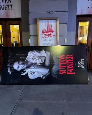 Sutton Foster Instagram - Did you come here for a pie, sir?