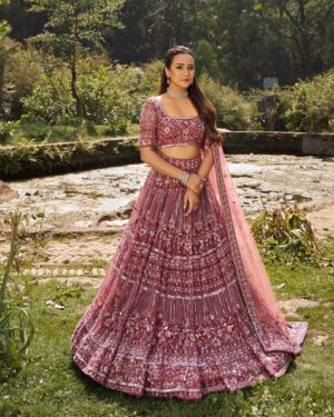 Swastima Khadka Instagram - For @siwangiofficial ❤️

Team:
@suzan_shots 
@hairartist.durga 
@_nilimabasnet_