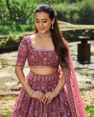 Swastima Khadka Instagram - For @siwangiofficial ❤️

Team:
@suzan_shots 
@hairartist.durga 
@_nilimabasnet_